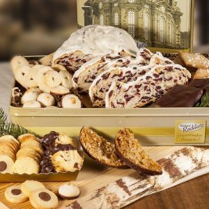 Spezialitäten-Dose mit Christstollen